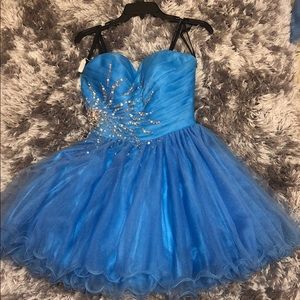 Blue strapless homecoming dress